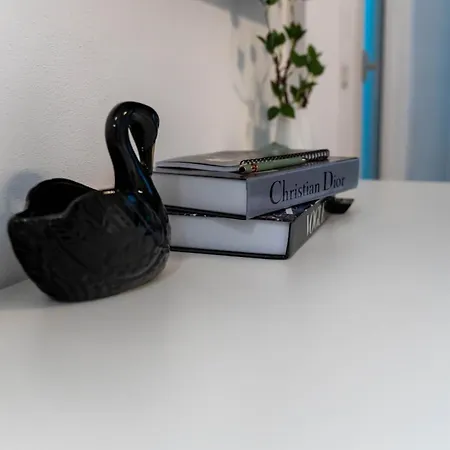 Aparthotel Vanguard De Lux