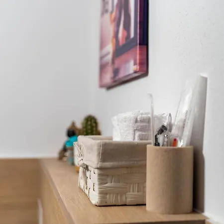 Vanguard De Lux Aparthotel