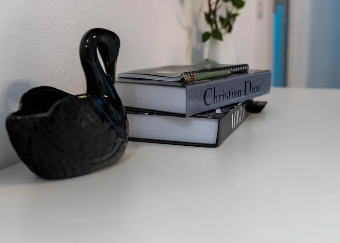 Aparthotel Vanguard De Lux